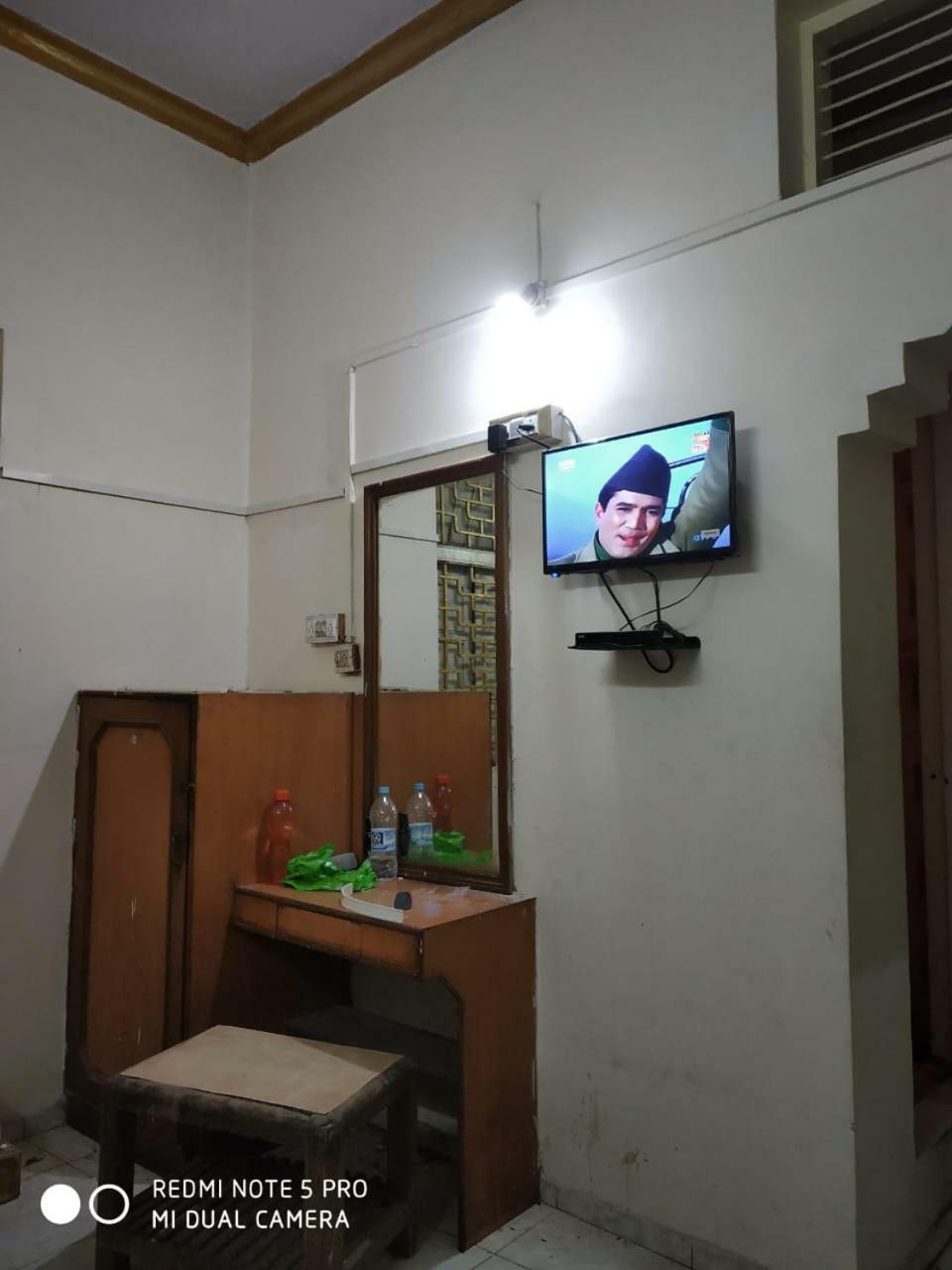 Hotel Uttam Nivas 阿穆达巴 外观 照片